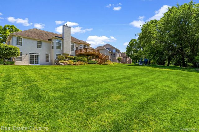 4344 Oak Tree Court, Fenton Charter Township, MI 48430
