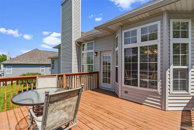 4344 Oak Tree Court, Fenton Charter Township, MI 48430