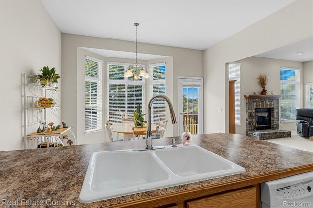 4344 Oak Tree Court, Fenton Charter Township, MI 48430