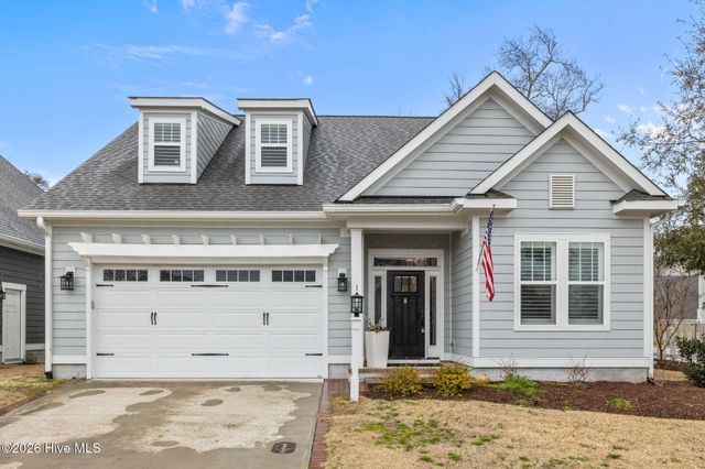100 Sea Grove Lane, Beaufort, NC 28516