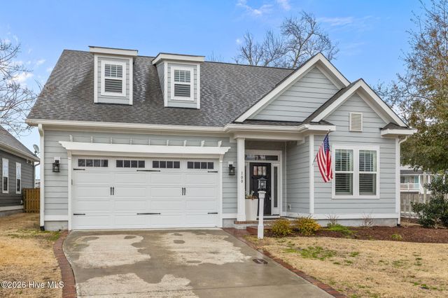 100 Sea Grove Lane, Beaufort, NC 28516