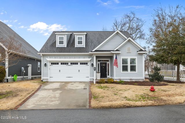 100 Sea Grove Lane, Beaufort, NC 28516