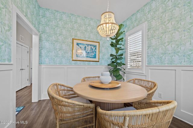 100 Sea Grove Lane, Beaufort, NC 28516