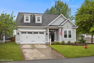 100 Sea Grove Lane, Beaufort, NC 28516