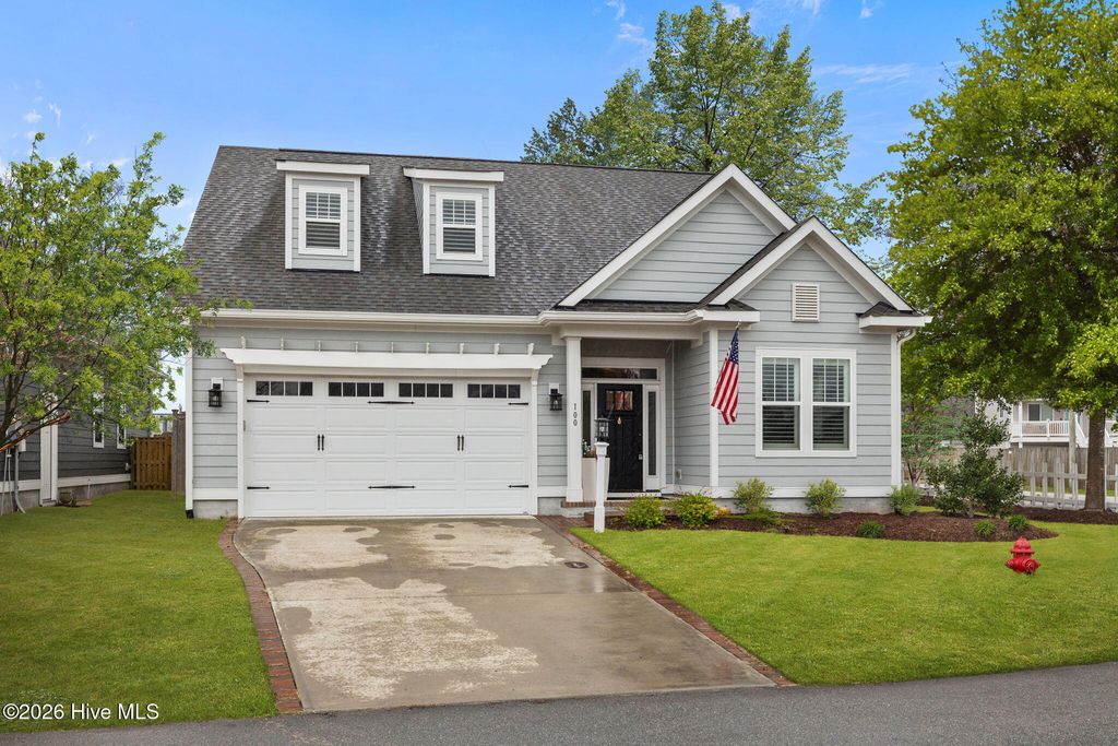 100 Sea Grove Lane, Beaufort, NC 28516