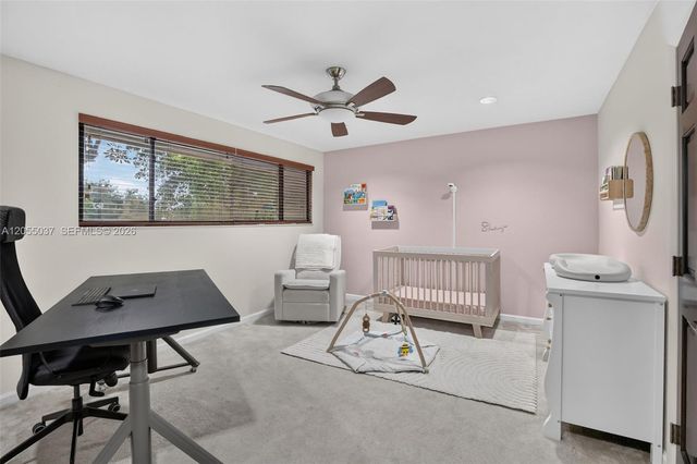381 NW 94th Terrace, Plantation, FL 33324