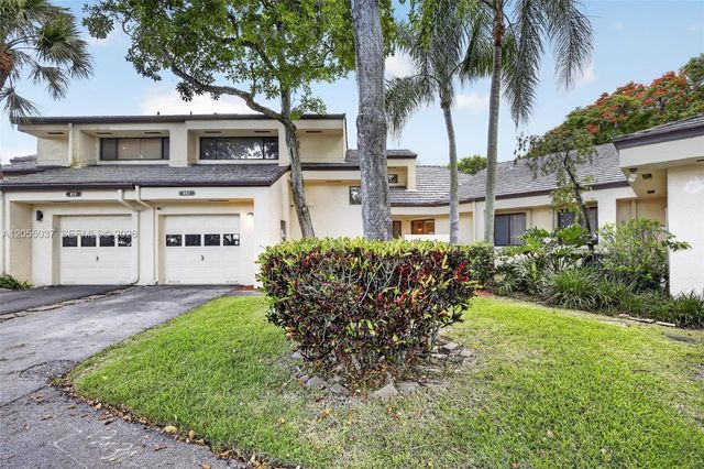 381 NW 94th Terrace, Plantation, FL 33324
