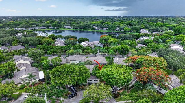 381 NW 94th Terrace, Plantation, FL 33324