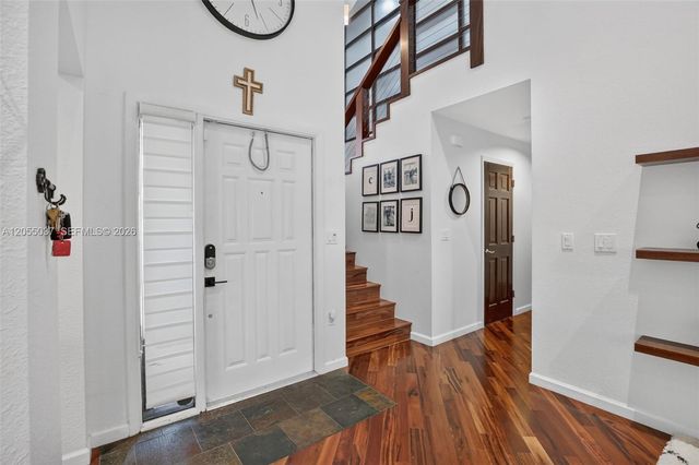 381 NW 94th Terrace, Plantation, FL 33324