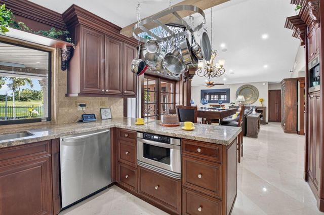 663 DEER CREEK HOLLOWS Circle, Deerfield Beach, FL 33442
