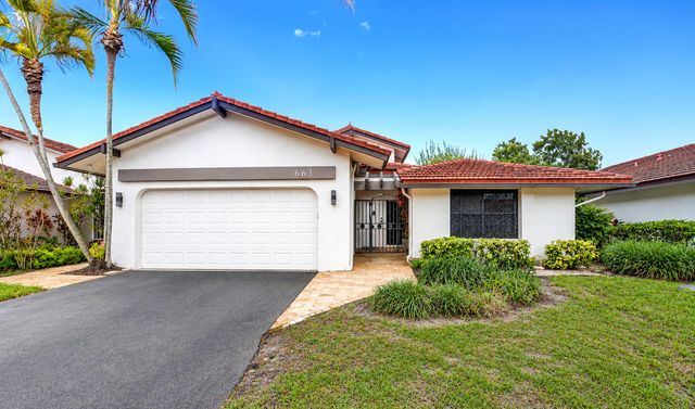 663 DEER CREEK HOLLOWS Circle, Deerfield Beach, FL 33442