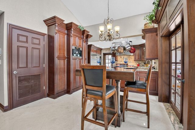 663 DEER CREEK HOLLOWS Circle, Deerfield Beach, FL 33442