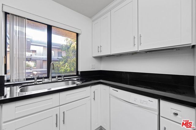 4141 Via Marisol 208, Los Angeles, CA 90042