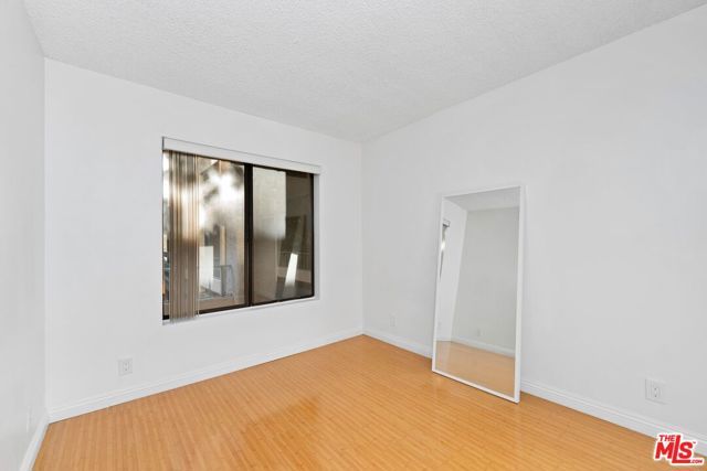 4141 Via Marisol 208, Los Angeles, CA 90042