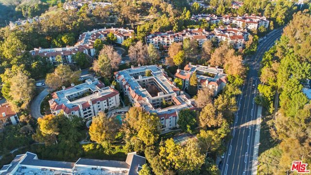 4141 Via Marisol 208, Los Angeles, CA 90042