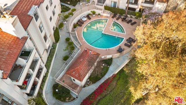 4141 Via Marisol 208, Los Angeles, CA 90042