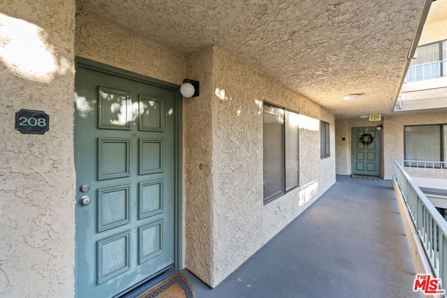 4141 Via Marisol 208, Los Angeles, CA 90042