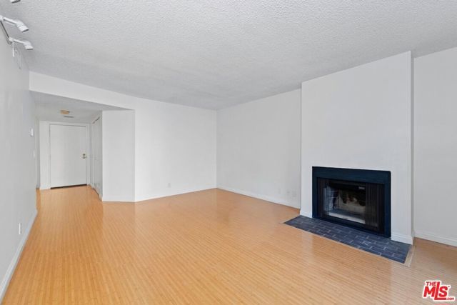 4141 Via Marisol 208, Los Angeles, CA 90042