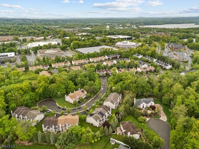 67 Rhyan Dr, Parsippany-troy Hills Twp., NJ 07054