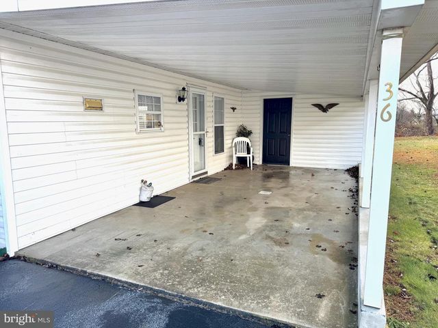 36 WESTVIEW TER, Womelsdorf, PA 19567