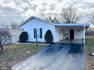 36 WESTVIEW TER, Womelsdorf, PA 19567