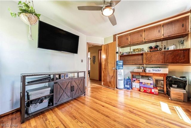 1866 Braeburn Park Drive, Euclid, OH 44117