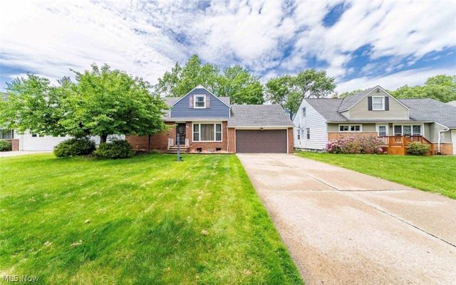 1866 Braeburn Park Drive, Euclid, OH 44117