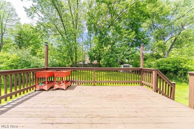 1866 Braeburn Park Drive, Euclid, OH 44117