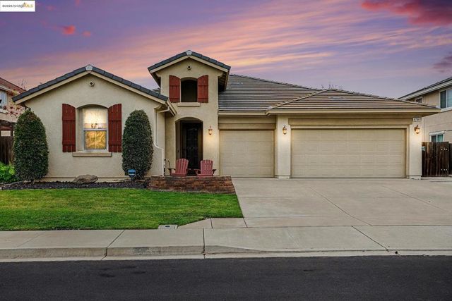 4794 Snowy Egret Way, Oakley, CA 94561