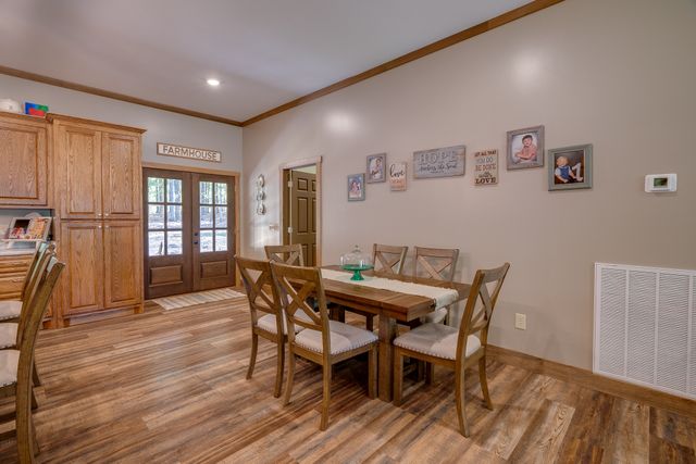 14 Ashley Ct, Lawrenceburg, TN 38464