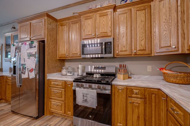 14 Ashley Ct, Lawrenceburg, TN 38464