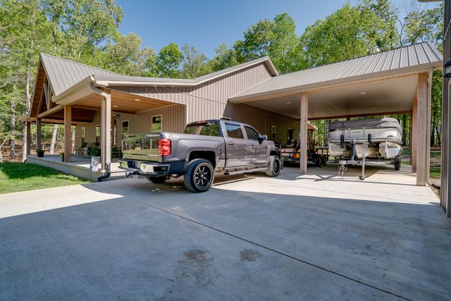 14 Ashley Ct, Lawrenceburg, TN 38464
