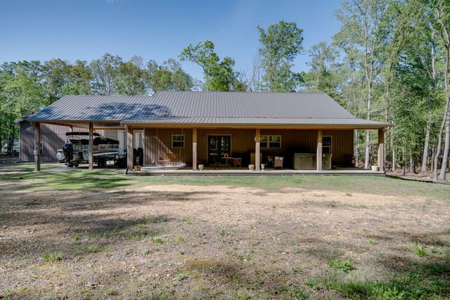 14 Ashley Ct, Lawrenceburg, TN 38464