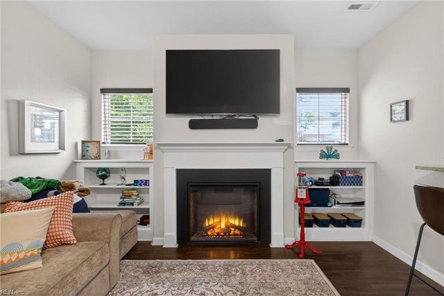 2040 Miller AVE, Chesapeake, VA 23320