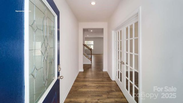 148 Meadow View Drive, Statesville, NC 28677