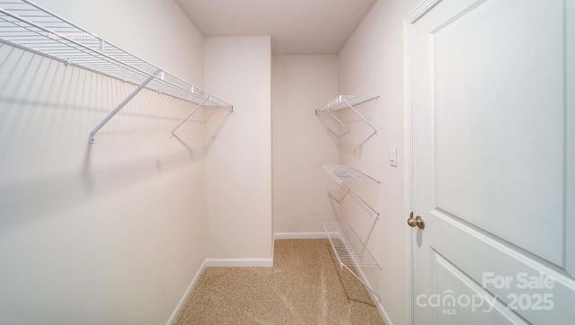 148 Meadow View Drive, Statesville, NC 28677