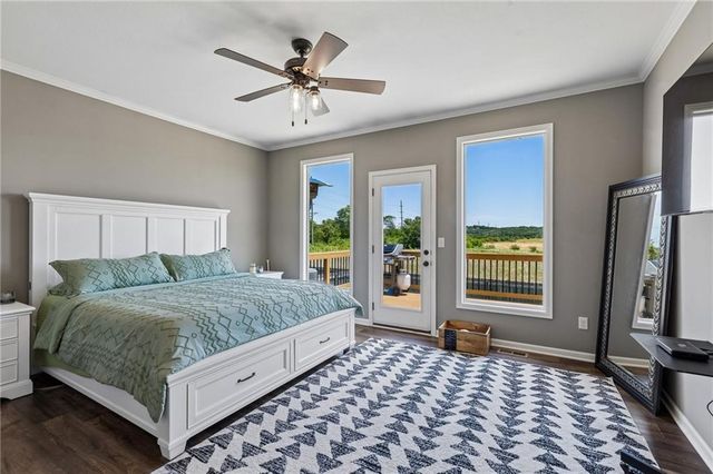 2309 S Eagle Court, Independence, MO 64057