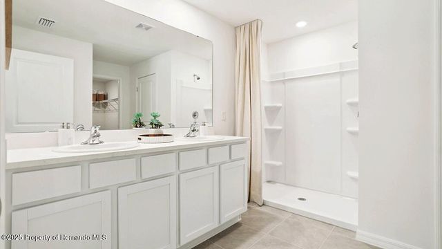 10787 Tucker Road, Weeki Wachee, FL 34613