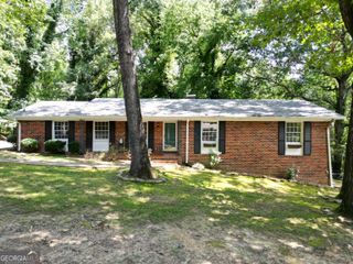 206 Hammond Drive, Summerville, GA 30747