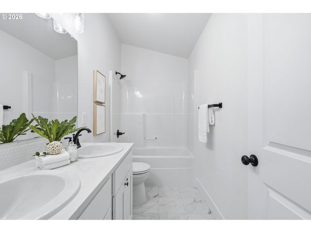 5380 Se 86th Ct, Portland, OR 97266
