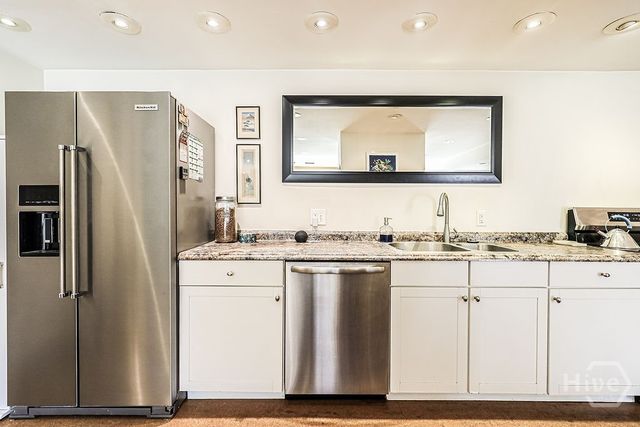 1700 Skidaway Road, Savannah, GA 31404