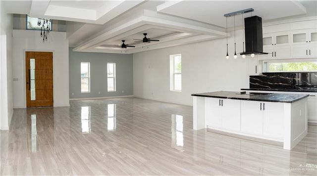 106 W Eldora Road, San Juan, TX 78589