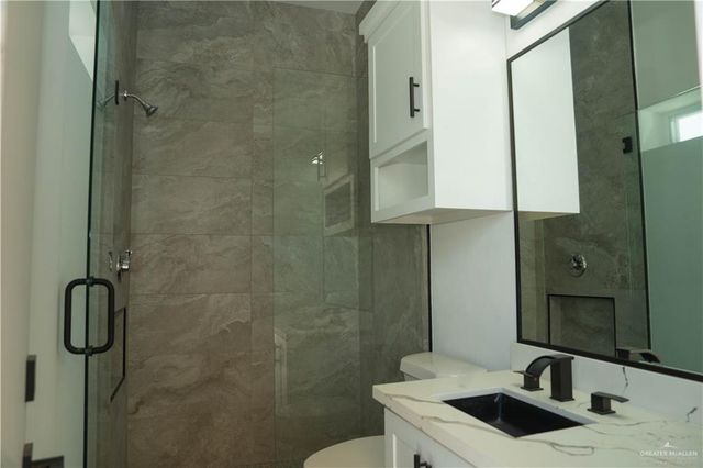 106 W Eldora Road, San Juan, TX 78589
