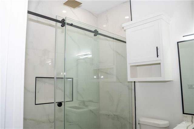 106 W Eldora Road, San Juan, TX 78589