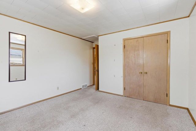 20 N RESERVE AVENUE, Fond Du Lac, WI 54935