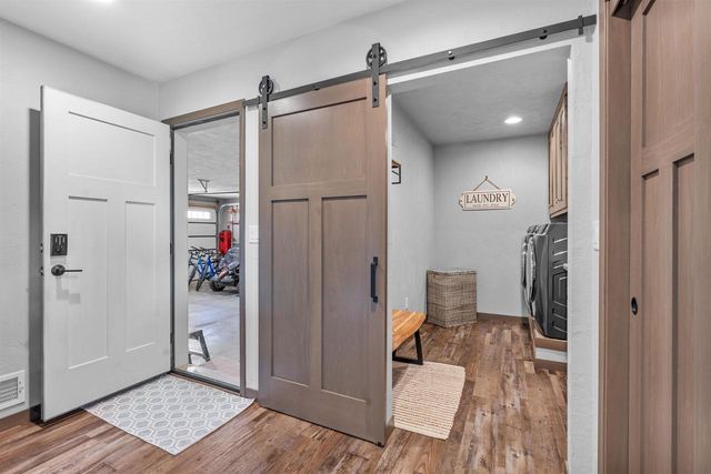 6636 RUSTIC OAKS DRIVE, Winneconne, WI 54986