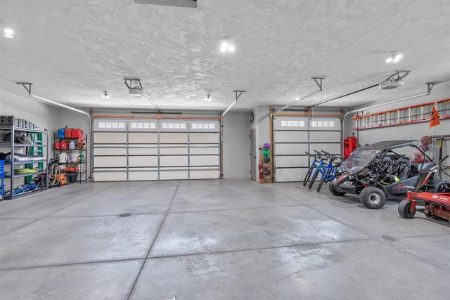 6636 RUSTIC OAKS DRIVE, Winneconne, WI 54986