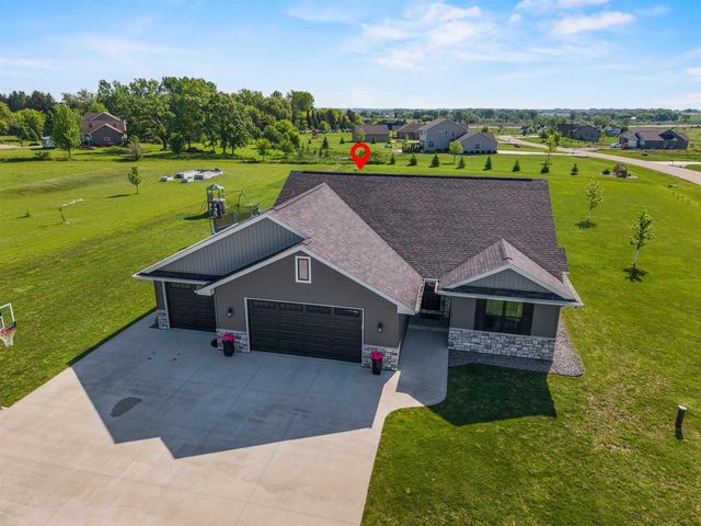 6636 RUSTIC OAKS DRIVE, Winneconne, WI 54986