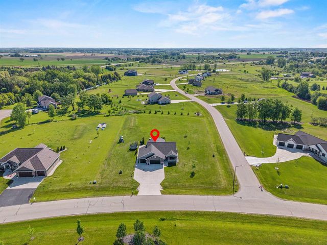 6636 RUSTIC OAKS DRIVE, Winneconne, WI 54986