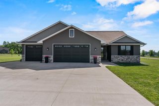 6636 RUSTIC OAKS DRIVE, Winneconne, WI 54986